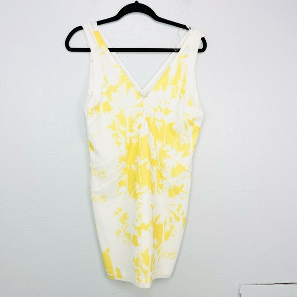 Zara Collection W/B Shift Keyhole Mini Dress White/ Yellow Palm Tree size Medium - Picture 3 of 8